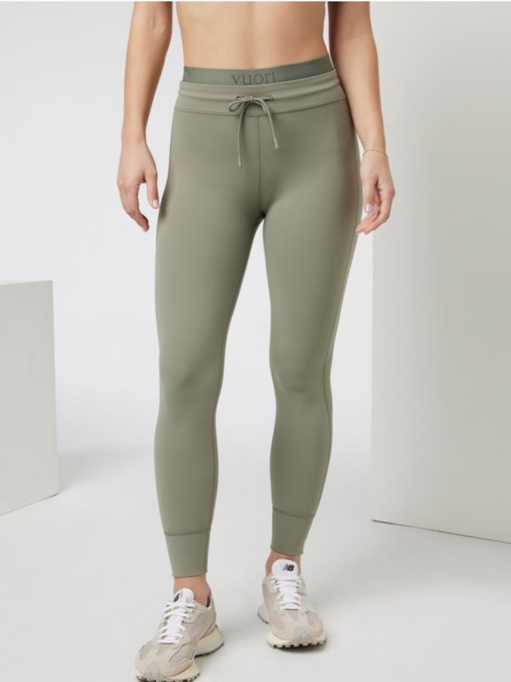 Vuori Olive Green High-Rise Leggings